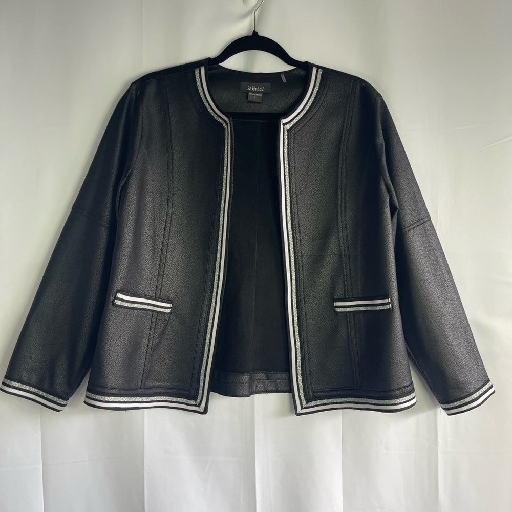 Pure amici Elegant Black Blazer with White Accents - Picture 2 of 5